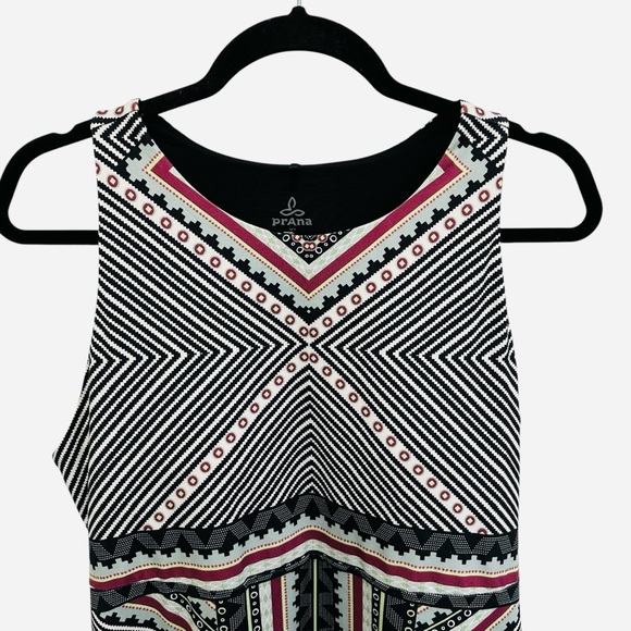 Prana Ariel geometric print athleisure sleeveless dress with built in bra XL - Picture 4 of 9